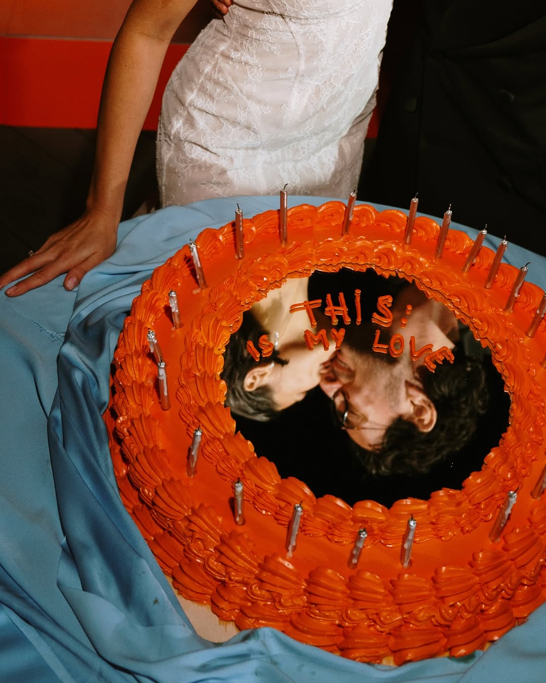 This: IS MY LOVE / ISMAILOVES. Философия отражений и драйв желтых перчаток в горах Сочи