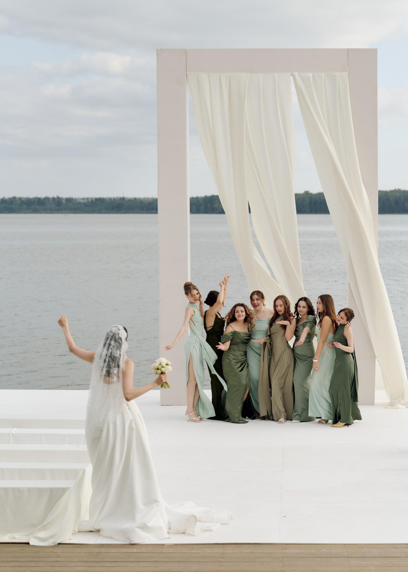 Работа THE SUN WEDDING