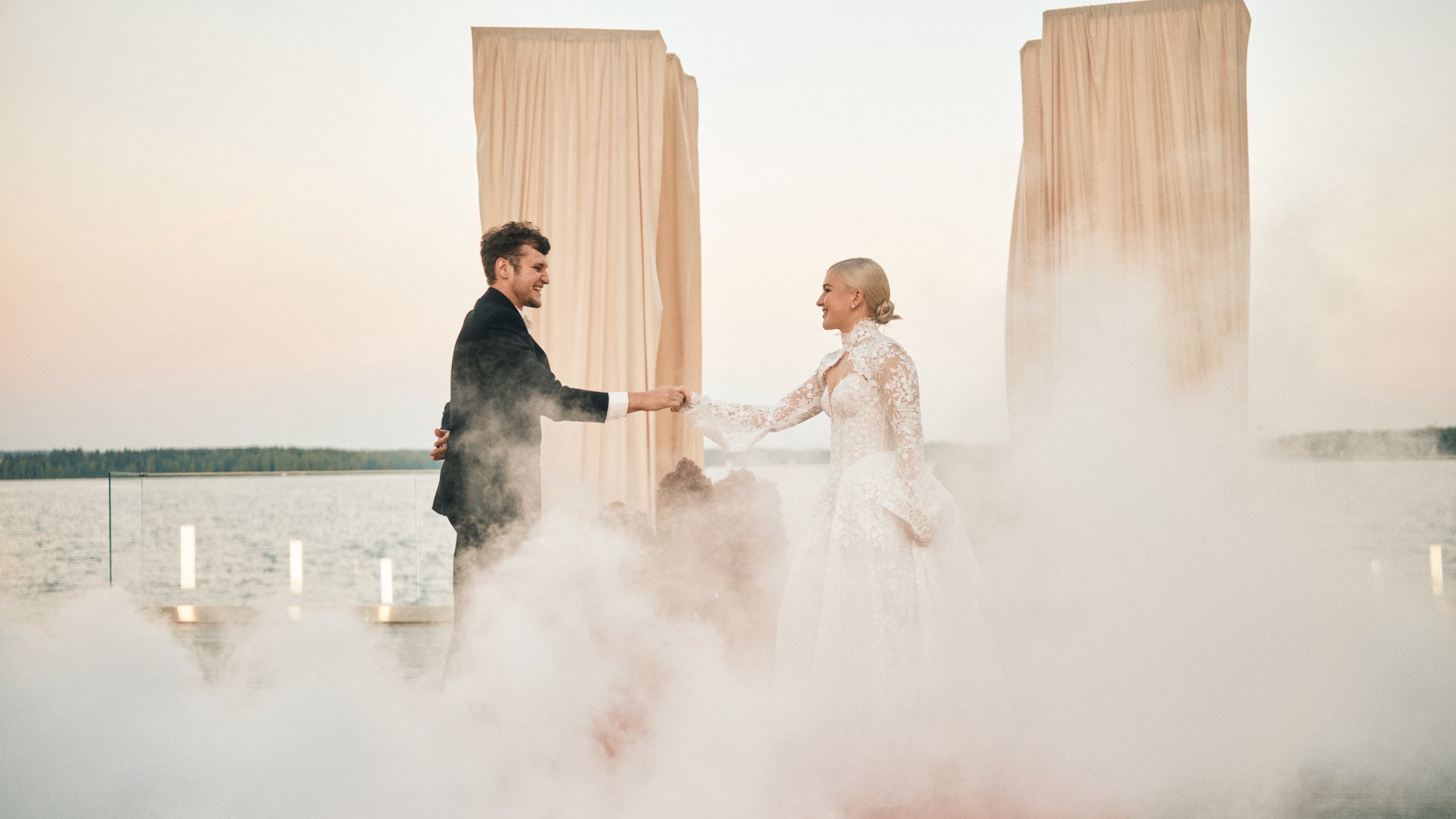 Работа THE SUN WEDDING