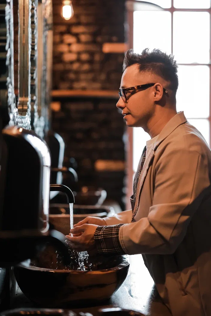 Работа Лев Мусинов